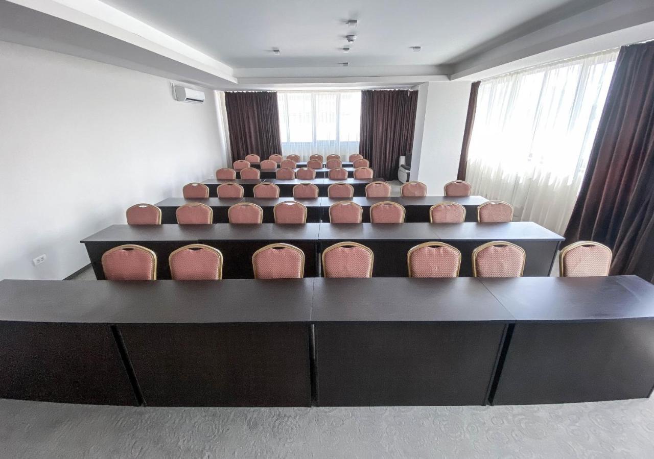 Hotel Nevada Constanta Bagian luar foto